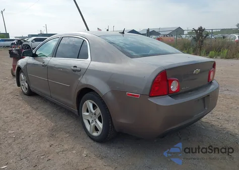 2011 Chevrolet Malibu Ls z USA, uszkodzony, nr VIN 1G1ZB5E14BF118822